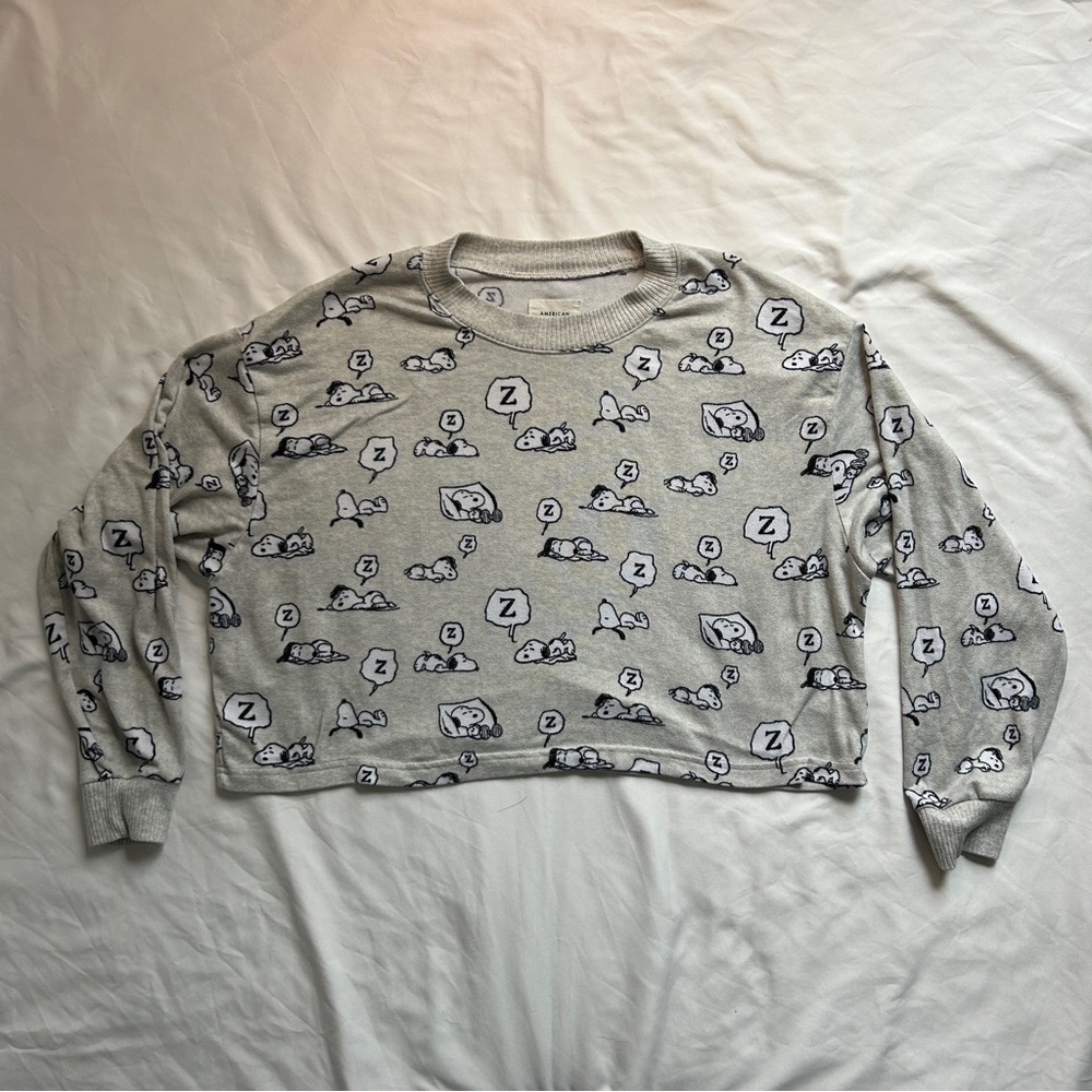 American eagle lounge snoopy cropped long sleeve